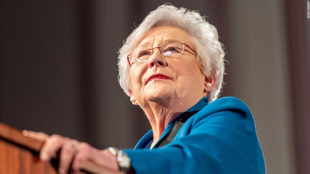 Alabama Republican Gov. Ivey says 'start blaming the unvaccinated folks' for rise in Covid cases | CNN Politics