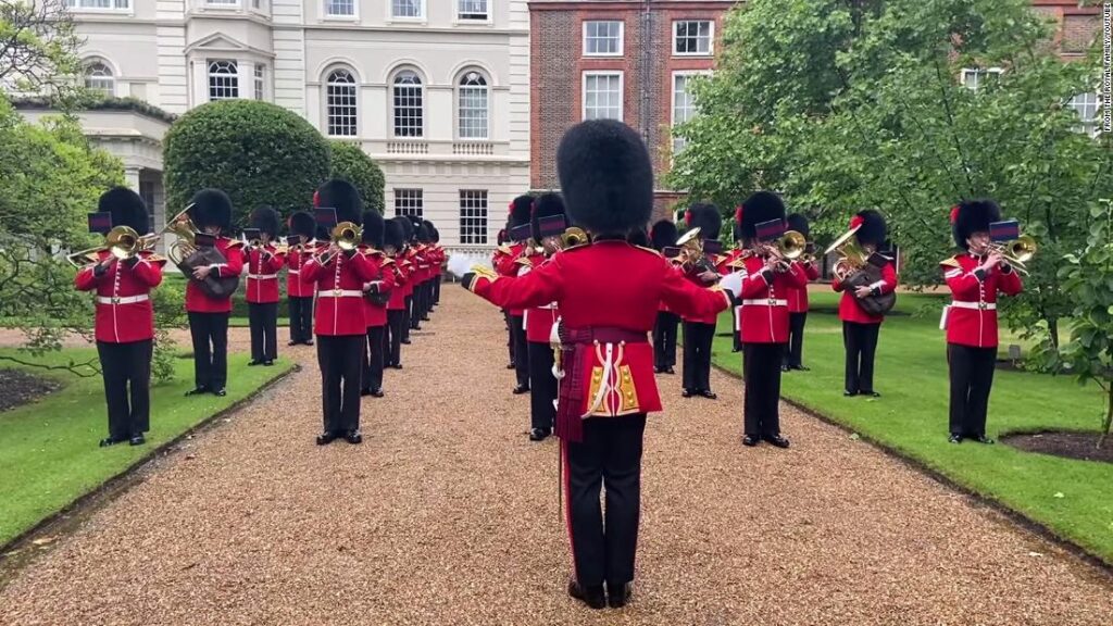 Coldstream Guards play "Sweet Caroline" on Prince Charles' lawn