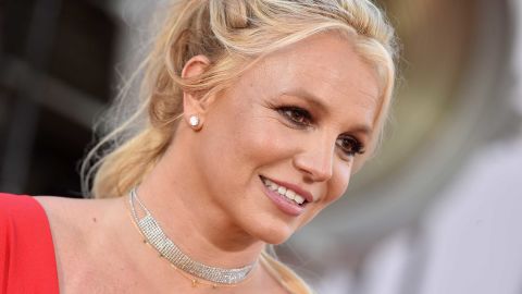 Britney Spears is now the proud owner of an iPad.