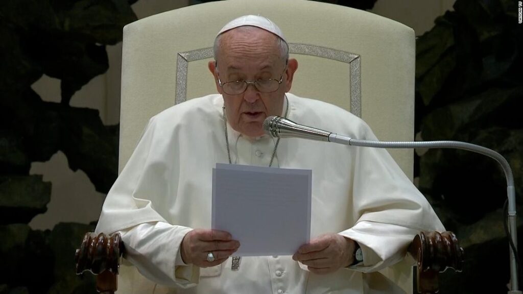 Pope Francis compares Libyan centers to 'concentration camps'