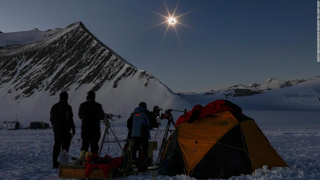 See total solar eclipse over Antarctica - CNN Video