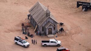 Alec Baldwin turns over cell phone in 'Rust' shooting investigation